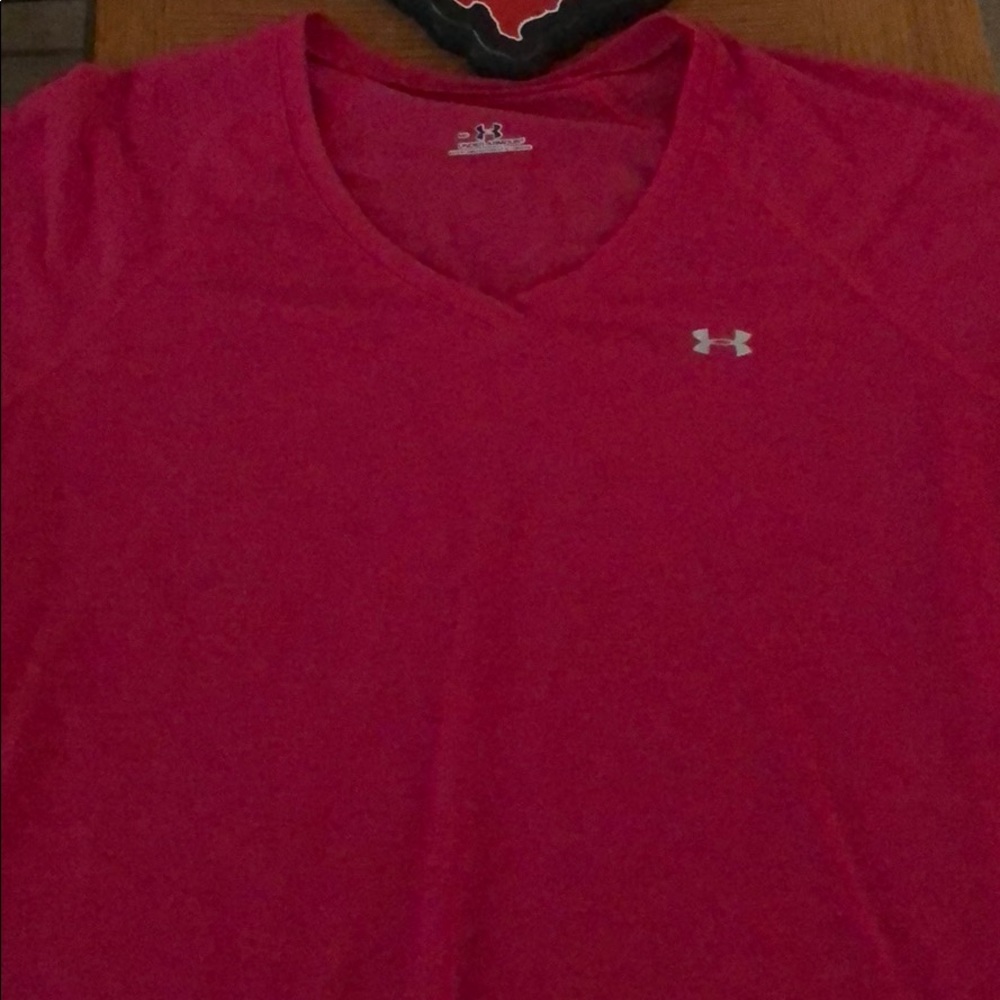2 under armor shirts